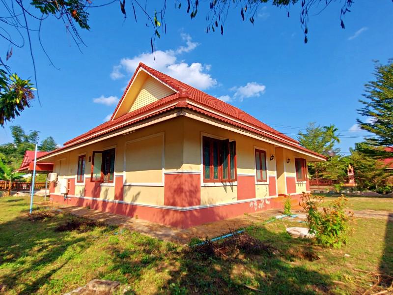 Unique 2-House Property Near Chiang Rai City Center – Ideal for Development - 3 houses for sell in chiangrai